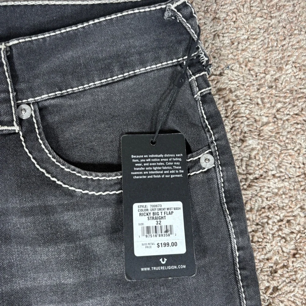 True Religion Ricky Relaxed Straight Big T Flap Jeans Grey Smoky Mist 32 NEW